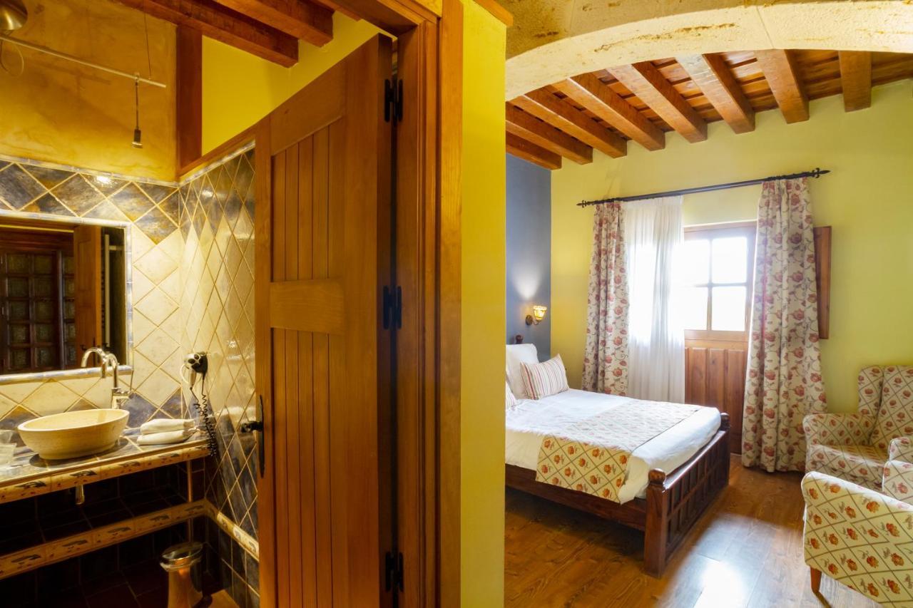 Ibersol La Casona De Andrea Otel Tiedra Dış mekan fotoğraf