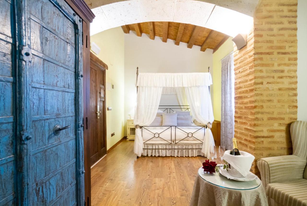 Ibersol La Casona De Andrea Otel Tiedra Dış mekan fotoğraf