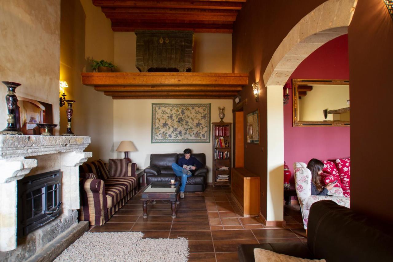 Ibersol La Casona De Andrea Otel Tiedra Dış mekan fotoğraf